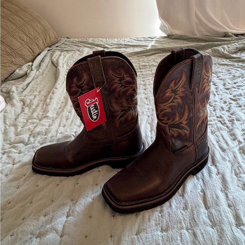 Justin Men’s Boots size 7D NWT